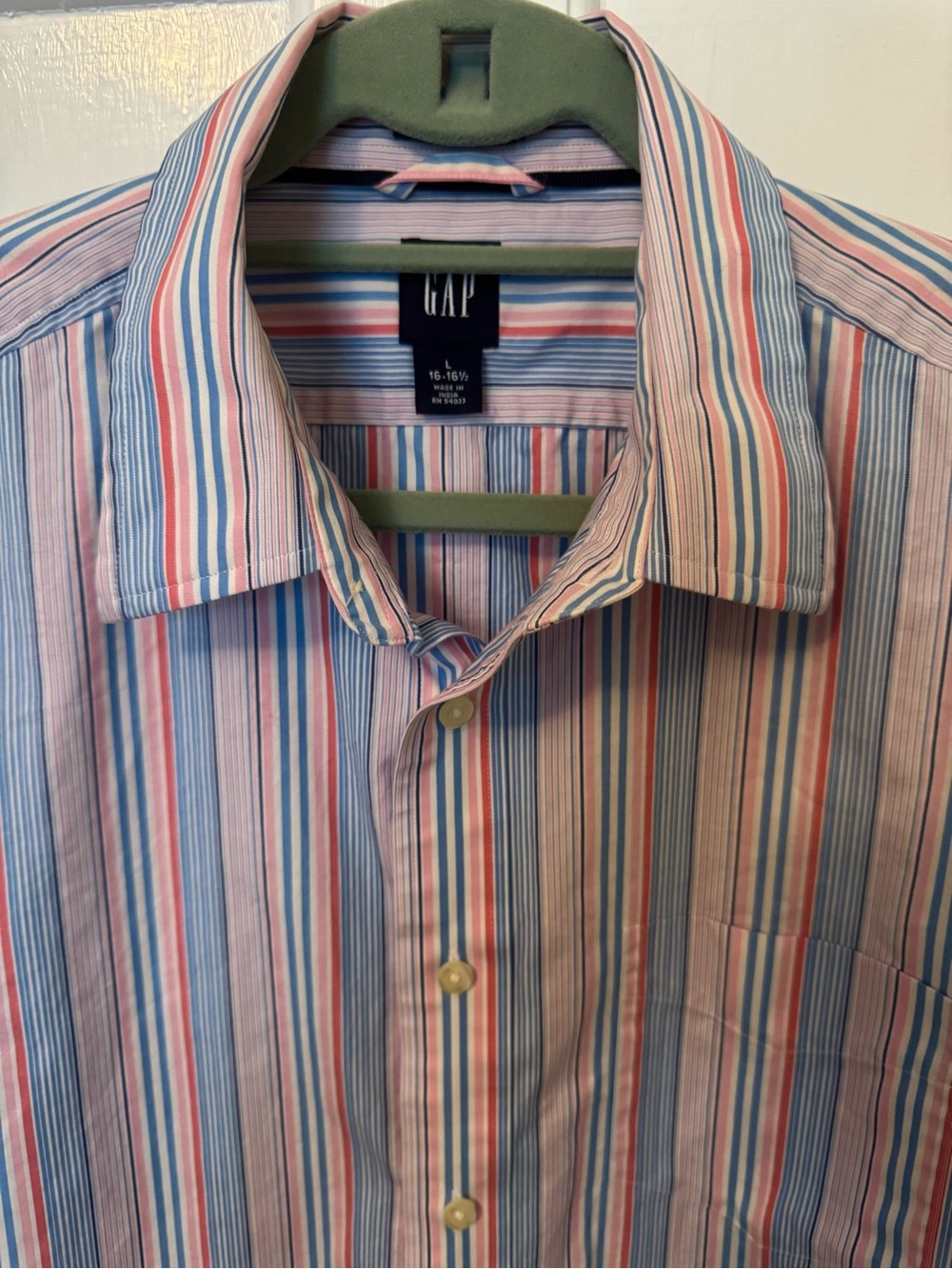GAP Men’s Multicolor Vertical Stripe Button-Down Shirt